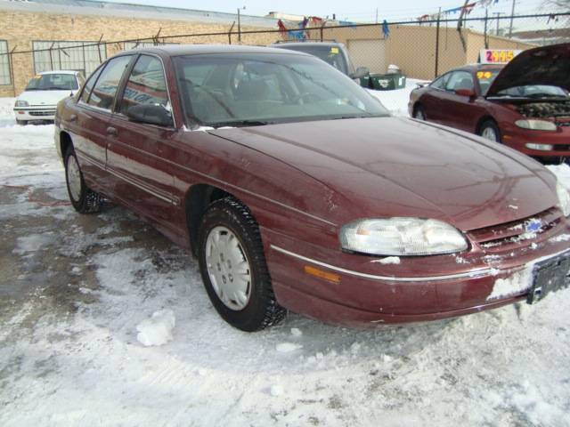 Chevrolet Lumina 2000 photo 2