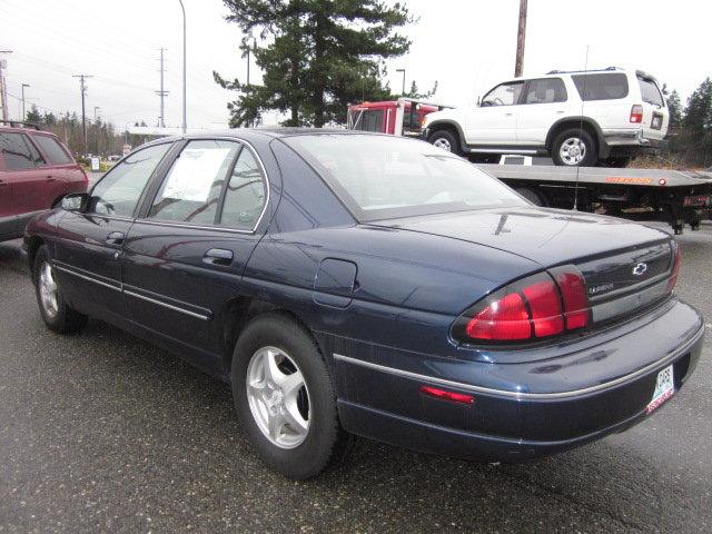 Chevrolet Lumina 2000 photo 2