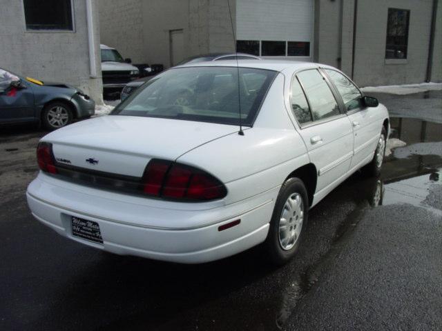 Chevrolet Lumina 2000 photo 3