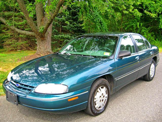 Chevrolet Lumina Laramie Sedan