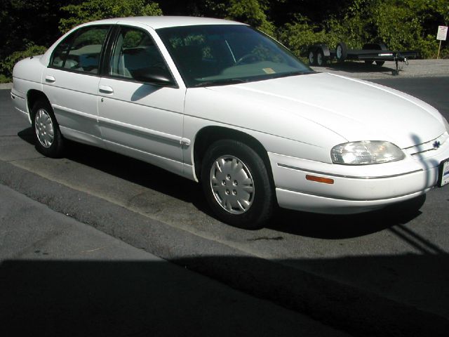 Chevrolet Lumina 2000 photo 3