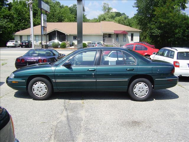 Chevrolet Lumina 2000 photo 1