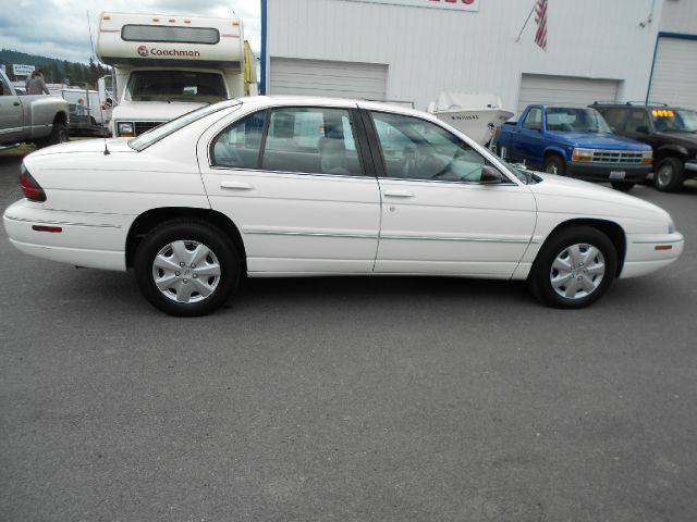 Chevrolet Lumina 2001 photo 2