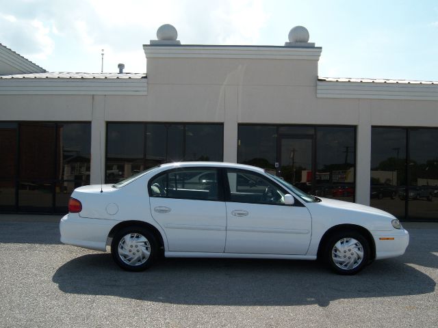 Chevrolet Malibu 1997 photo 2