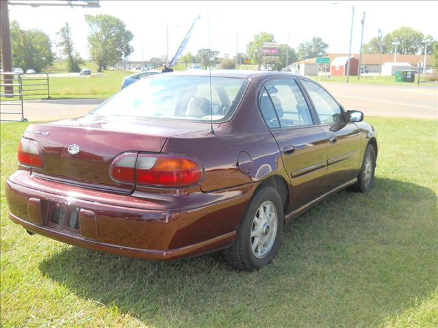 Chevrolet Malibu 1997 photo 1