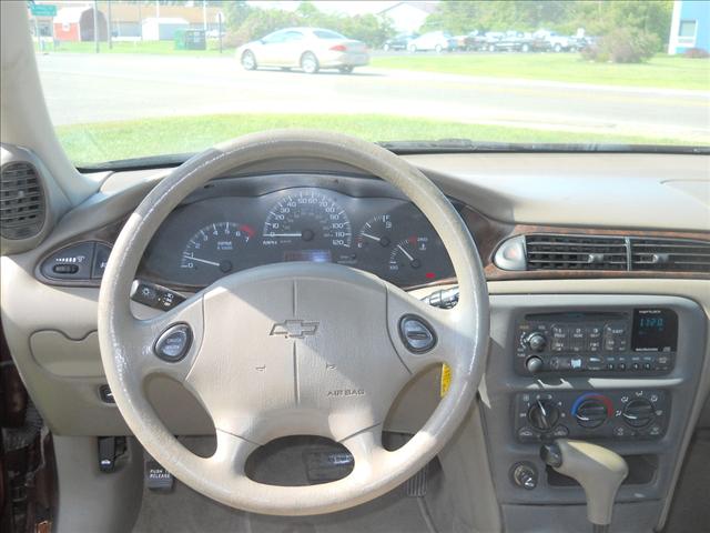 Chevrolet Malibu 1997 photo 3