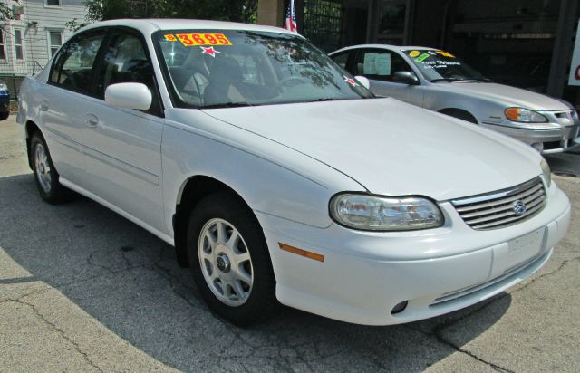 Chevrolet Malibu 1998 photo 2