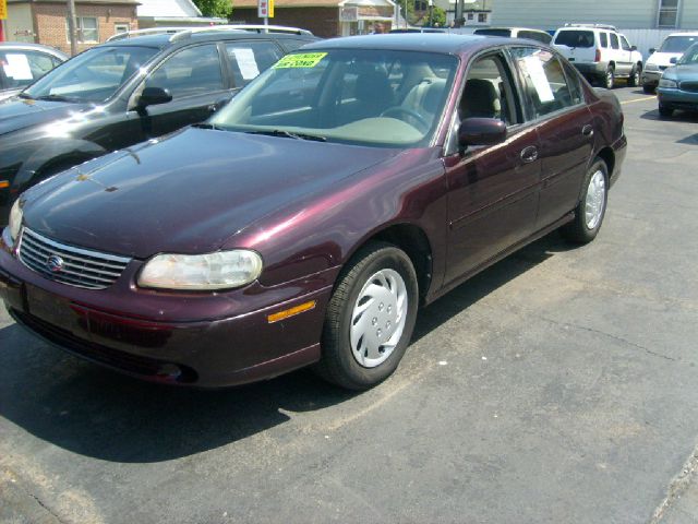 Chevrolet Malibu 1999 photo 4