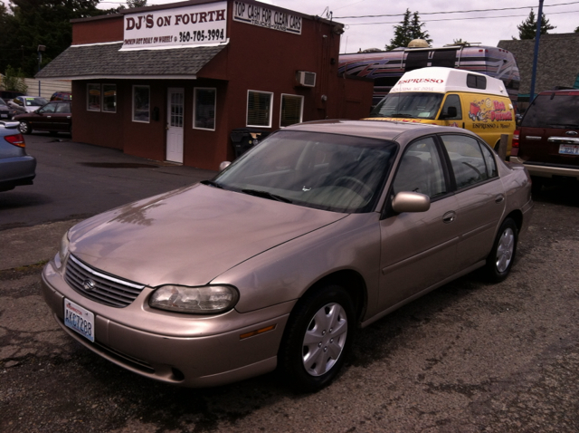 Chevrolet Malibu 1999 photo 1