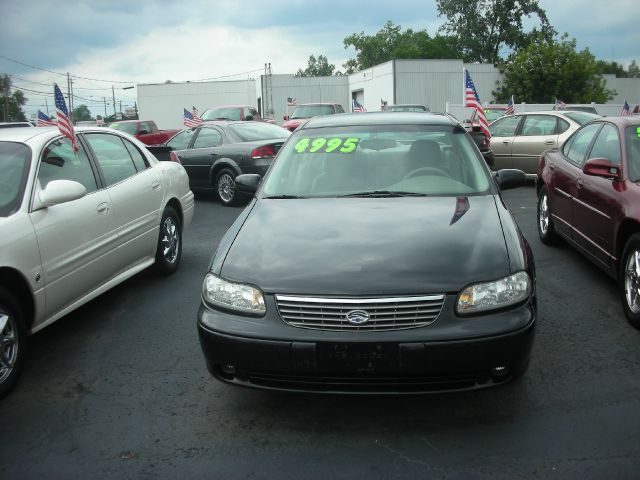 Chevrolet Malibu 1999 photo 3