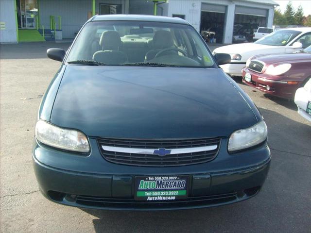 Chevrolet Malibu 2000 photo 2