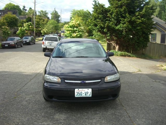 Chevrolet Malibu 2000 photo 3