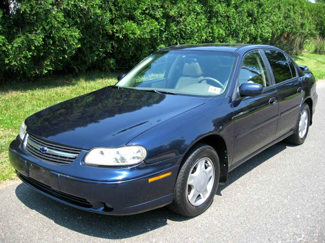 Chevrolet Malibu 2000 photo 4