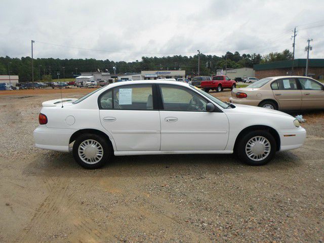 Chevrolet Malibu 2000 photo 4