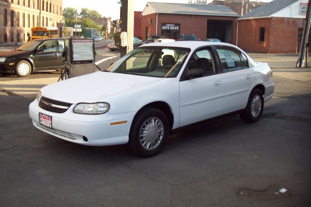 Chevrolet Malibu 2001 photo 4