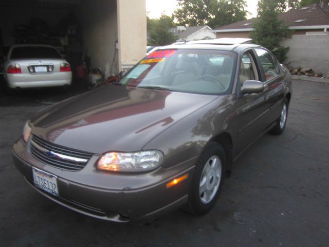 Chevrolet Malibu 2001 photo 1