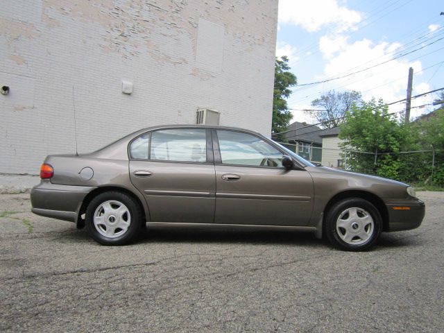 Chevrolet Malibu 2001 photo 1