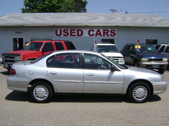 Chevrolet Malibu 2001 photo 2