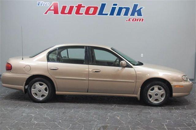 Chevrolet Malibu 2001 photo 2