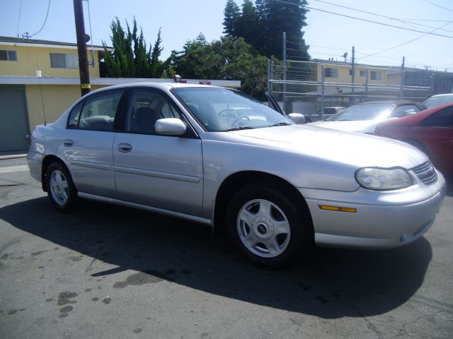 Chevrolet Malibu 2001 photo 1