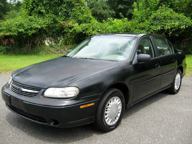 Chevrolet Malibu Base Sedan