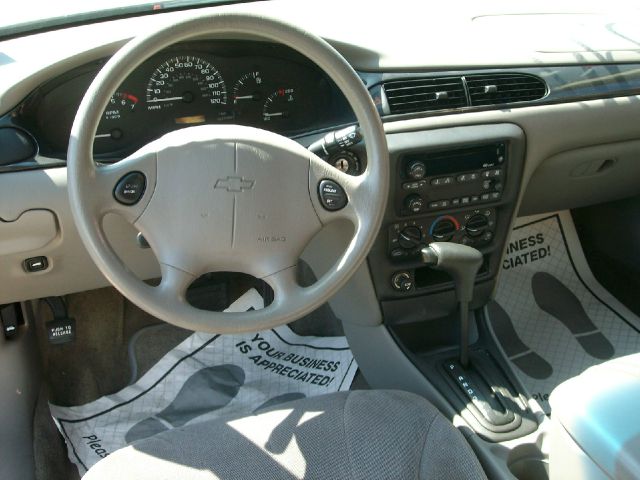 Chevrolet Malibu 2002 photo 6