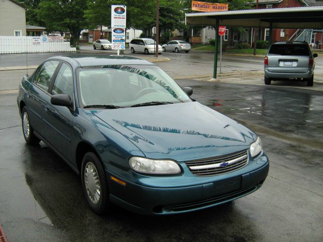 Chevrolet Malibu 2002 photo 4