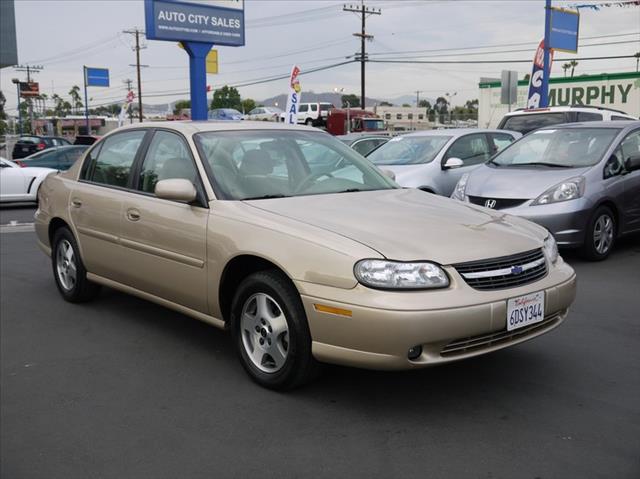 Chevrolet Malibu 2002 photo 3