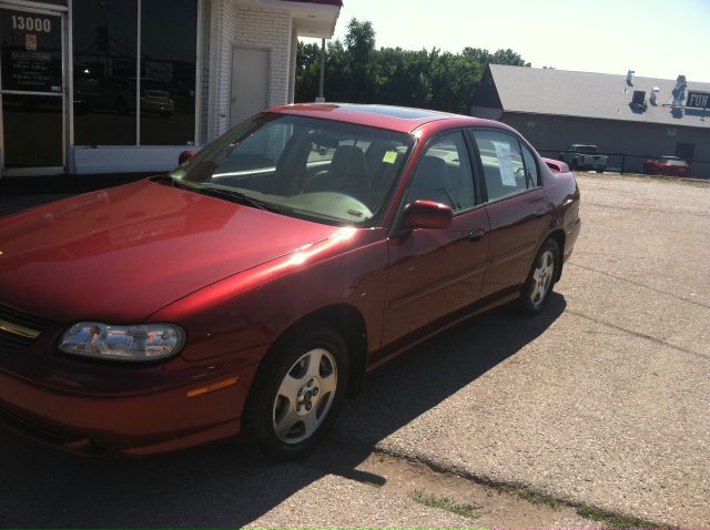 Chevrolet Malibu 2002 photo 3