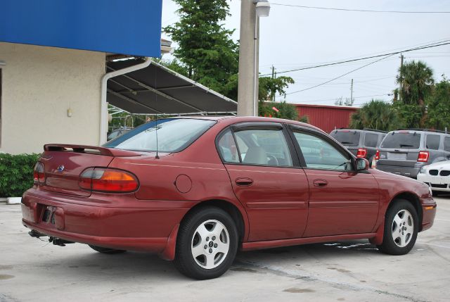 Chevrolet Malibu 2002 photo 2