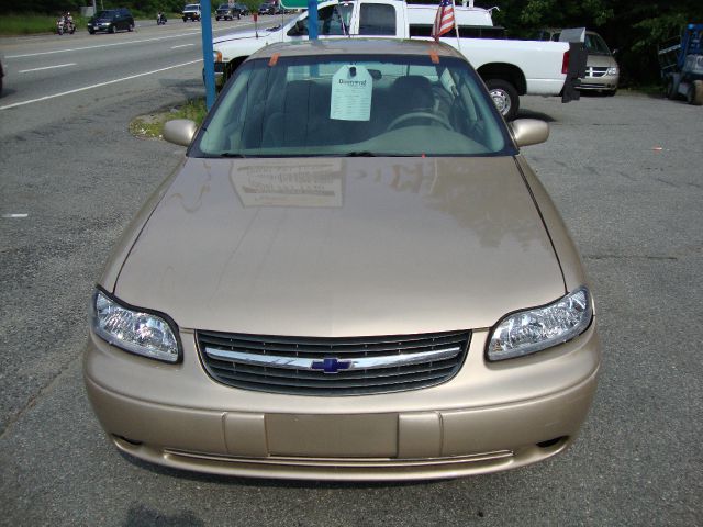 Chevrolet Malibu 2002 photo 2