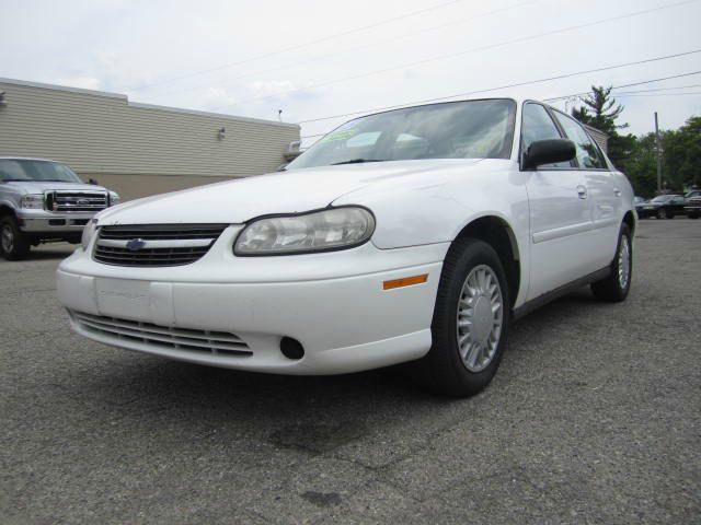 Chevrolet Malibu 2003 photo 3