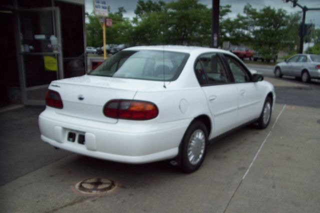 Chevrolet Malibu 2003 photo 4