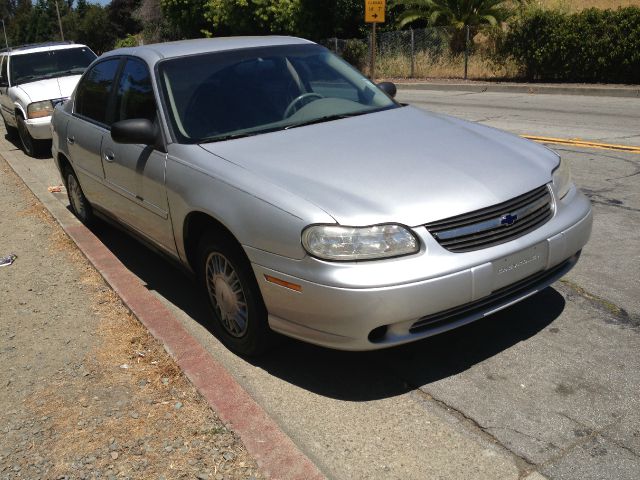 Chevrolet Malibu 2003 photo 3