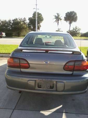 Chevrolet Malibu 2003 photo 2