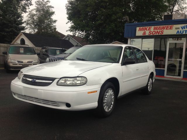 Chevrolet Malibu Base Sedan