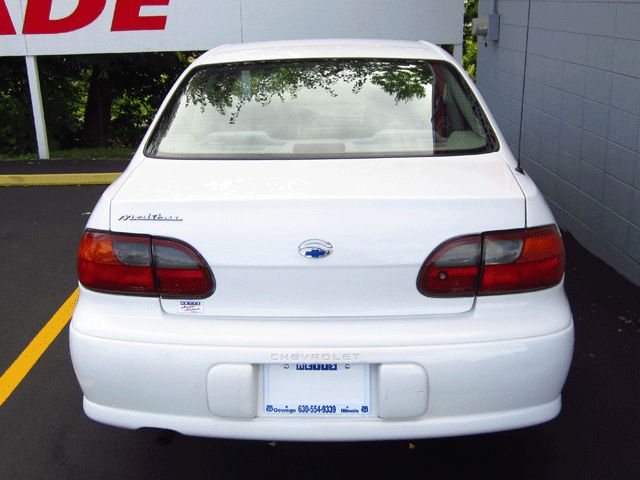 Chevrolet Malibu 2003 photo 2