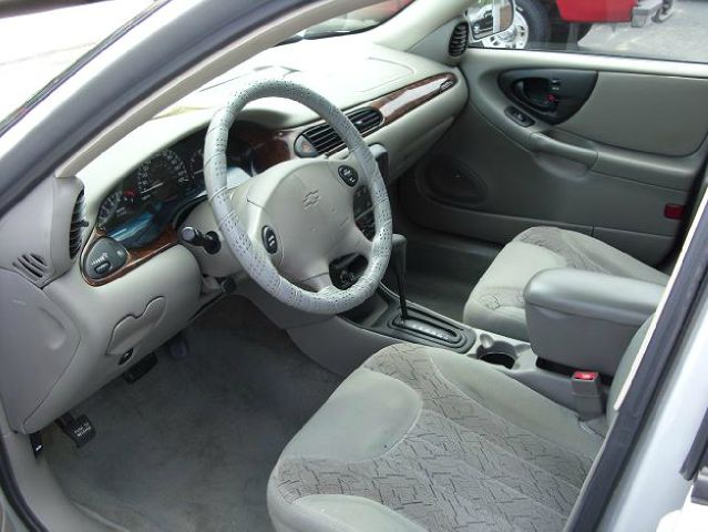 Chevrolet Malibu 2003 photo 2