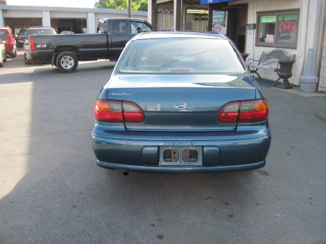 Chevrolet Malibu 2003 photo 1