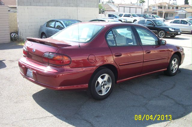 Chevrolet Malibu 2003 photo 2