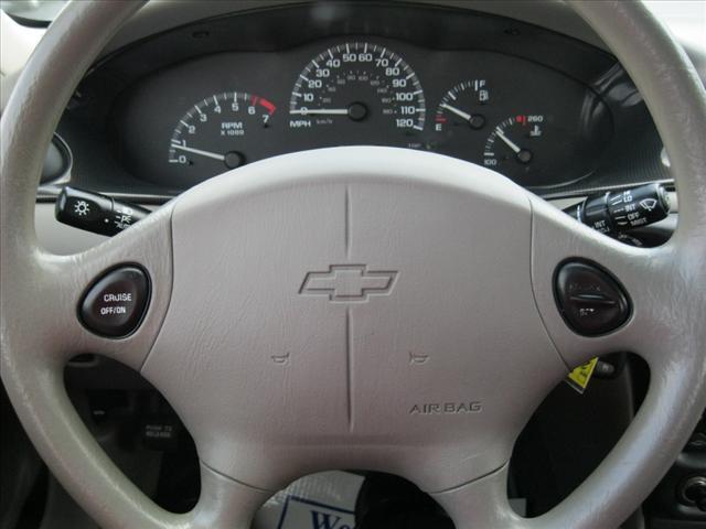 Chevrolet Malibu 2003 photo 1