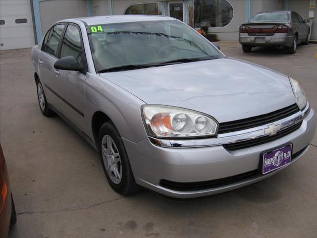 Chevrolet Malibu 2004 photo 3