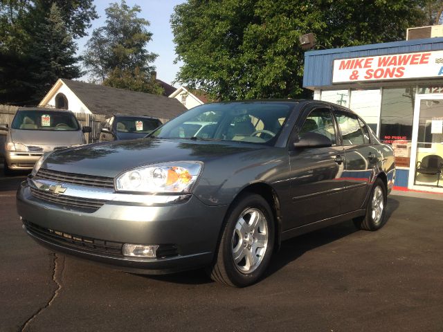 Chevrolet Malibu 2004 photo 2