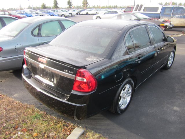 Chevrolet Malibu 2004 photo 4