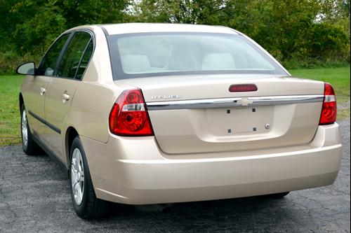 Chevrolet Malibu 2004 photo 4