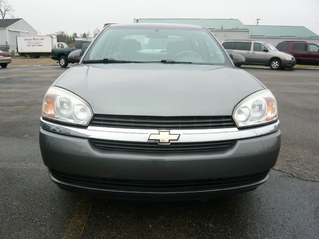 Chevrolet Malibu 2004 photo 3