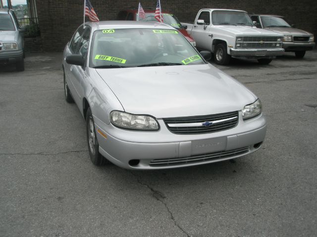 Chevrolet Malibu 2004 photo 1