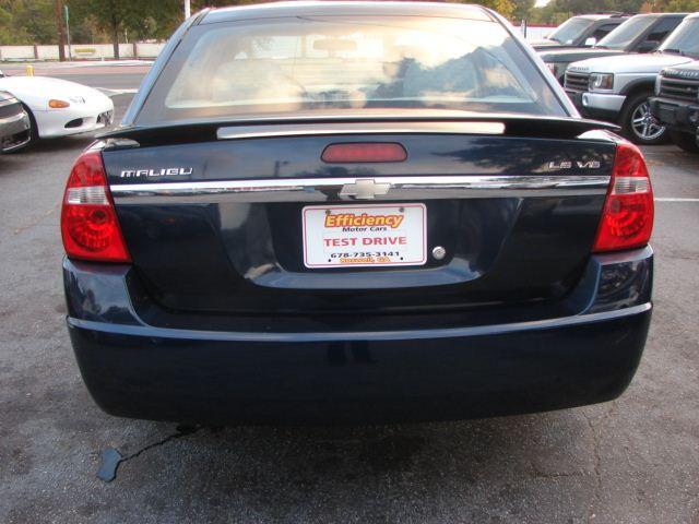 Chevrolet Malibu 2004 photo 4