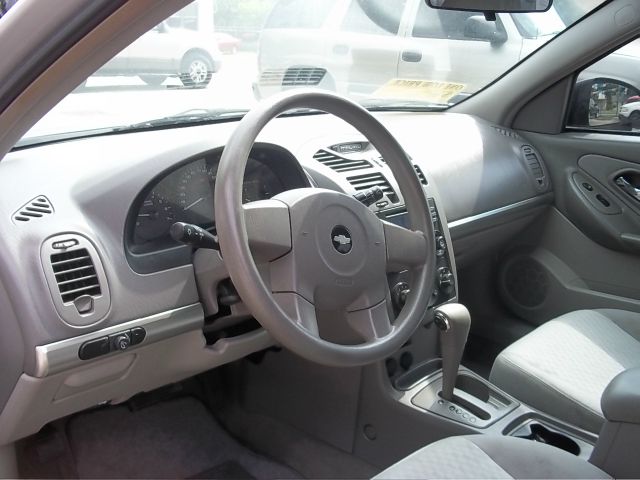 Chevrolet Malibu 2004 photo 14