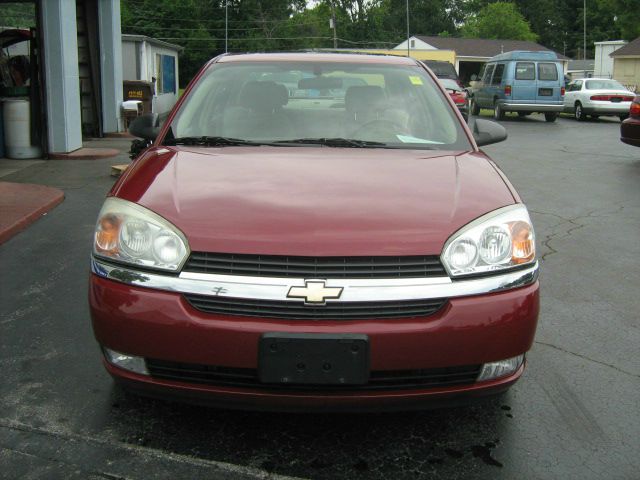 Chevrolet Malibu 2004 photo 2